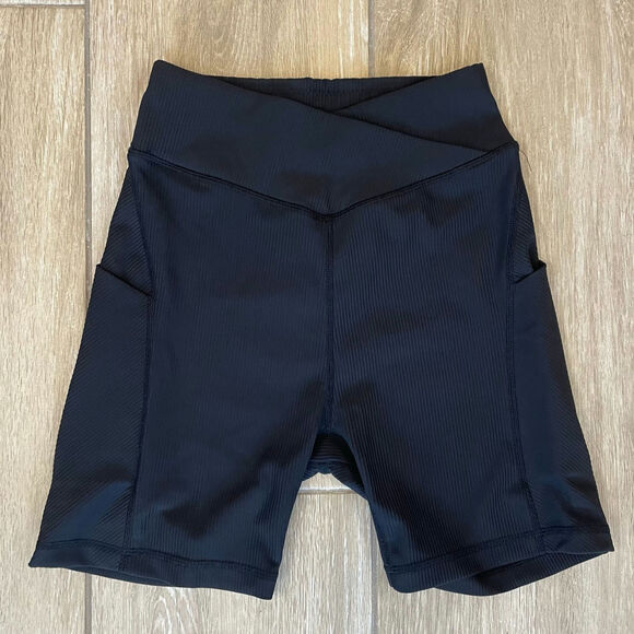 SUUKSESS Ribbed Cross-Waist High-Waist Workout Shorts w/ Pockets — Size S - Picture 1 of 8